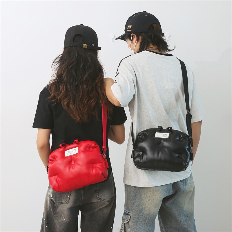 Cross-Border New Korean Style down Bag Pillow Bag Fashionable Lazy Portable Women's Bag Cloud Shoulder Crossbody Bag
