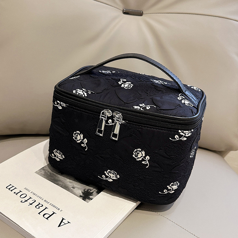 2023 Nuova borsa quadrata per secchiello per lavaggio multifunzionale portatile per trucco Phantom_voghion.com