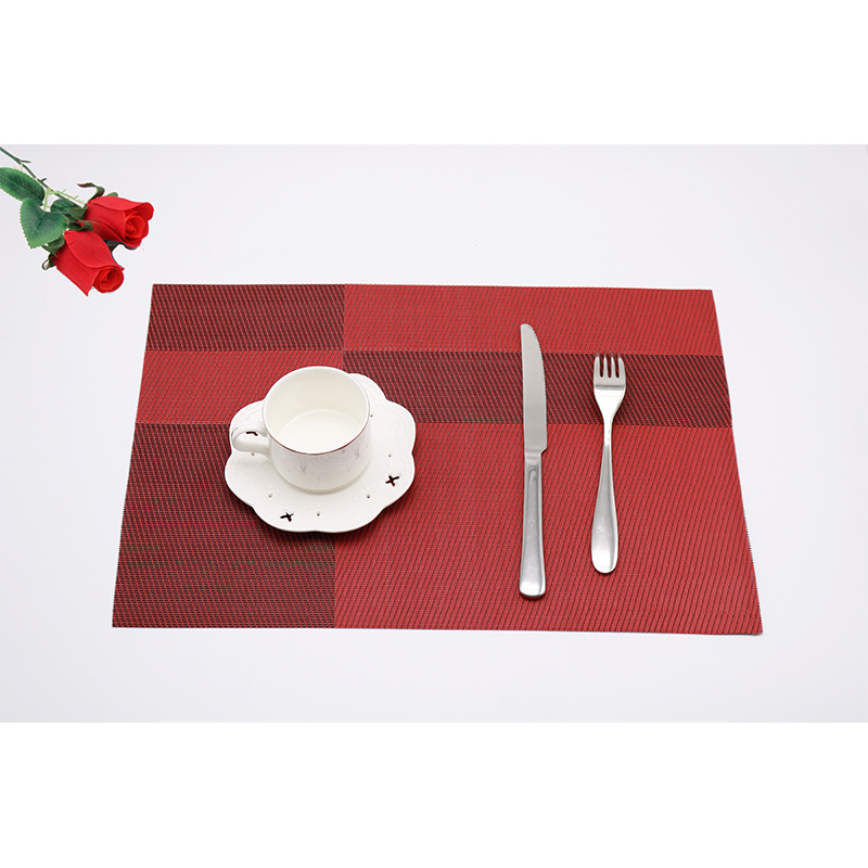 Estilo americano ligero de lujo PVC mantel occidental mantel antideslizante lavable Hotel decoración del hogar aislamiento estera montaña