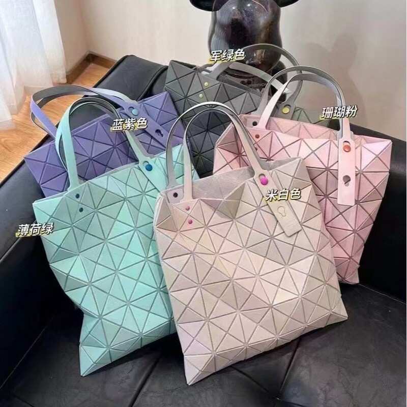 Japanese Issey Miyake Original Factory March New Model 6-Compartment Bag with Colorful Studs Limited Edition Polarized Matte Shoulder and Handbag for Women Japanese Issey Miyake Original Factory March New Model 6-Compartment Bag with Colorful Studs Limited Edition Polarized Matte Shoulder and Handbag for Women