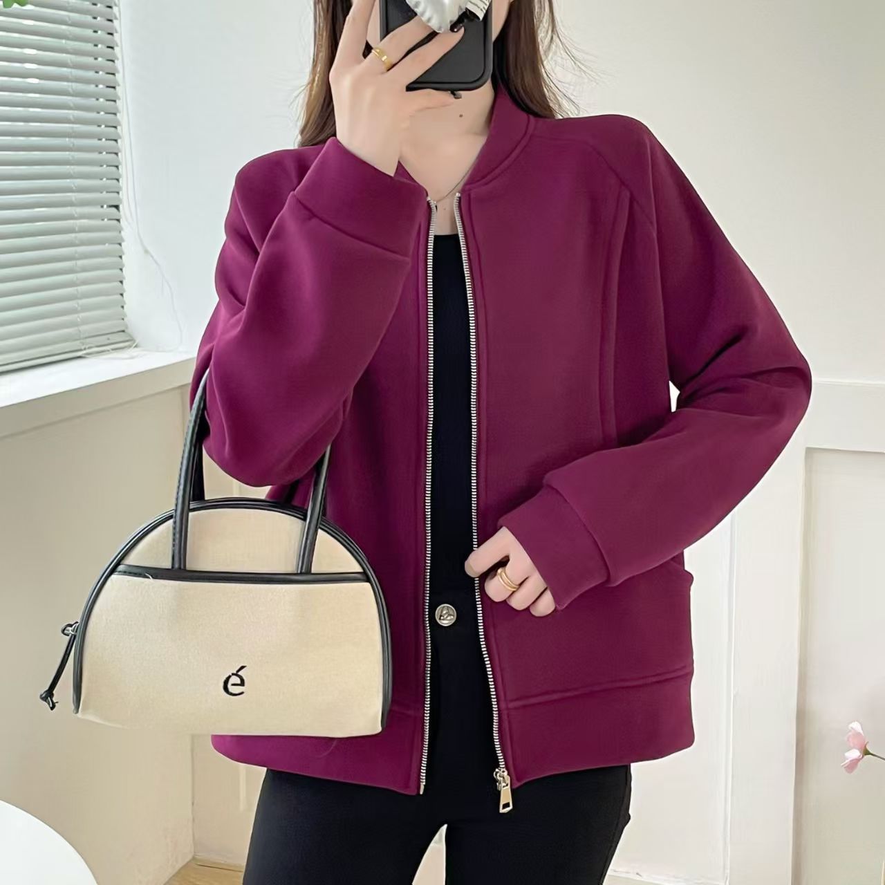 보라색 스탠드 칼라