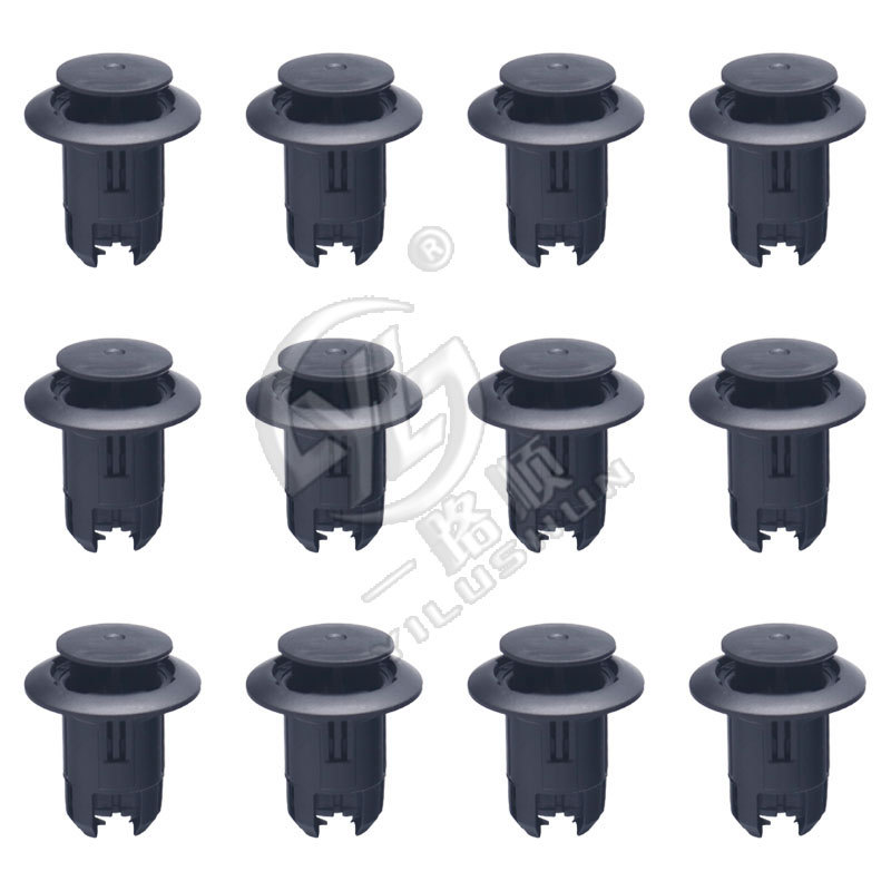 Adecuado para Lexus Prius CT200H HS250HL protector lateral de la falda lateral del cuerpo hebilla de fijación antifricción