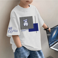 男の子の子供の純綿の半袖のtシャツの爆発のネットの赤いファッションの子供の百合の夏の半袖のゆったりしている潮流の学生のins
