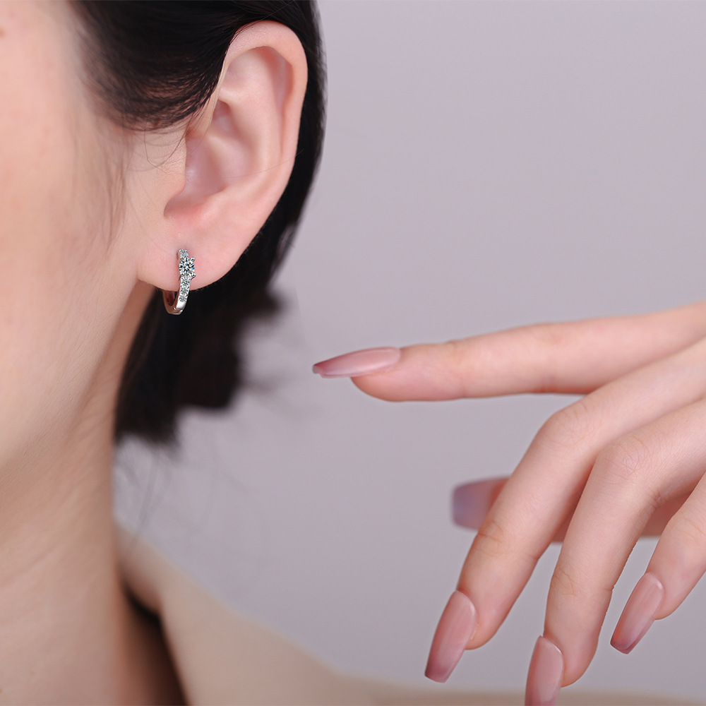 5g Weight Copper Ear Needle Material Zircon Inlay Material Earrings Classification 1 Pair Quantity Holiday, Daily Occasion Copper Material Oval Pattern Women's Gender Inlay Design Simple Style, Shiny Style 1 Pair Simple Style Shiny Oval Inlay Copper Zircon Earrings 无