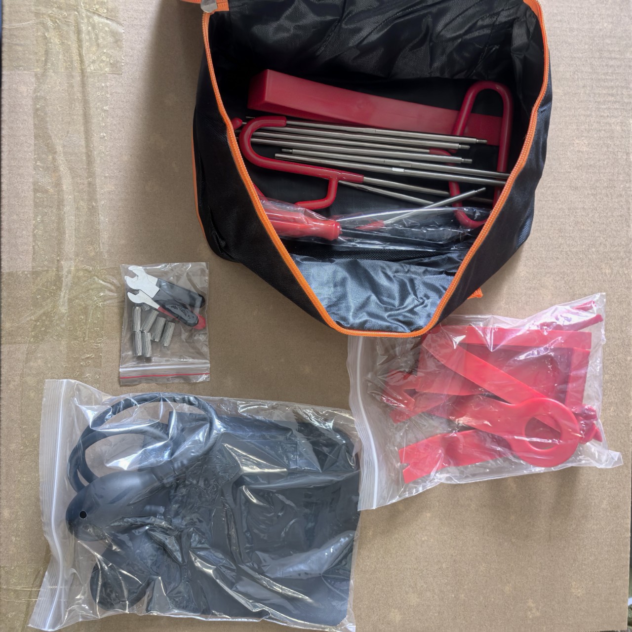 Safety self-driving equipment, car-mounted, vehicle use, outdoor, auto repair, emergency kit, rescue kit, tool kit, car bag