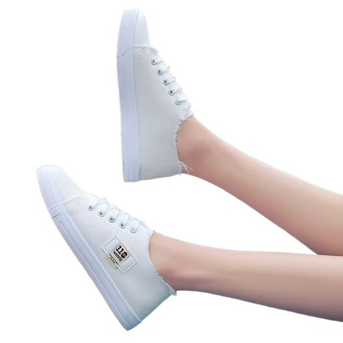 Canvas shoes for women 2025 summer white flat sole board shoes lazy shoes slip-on adult