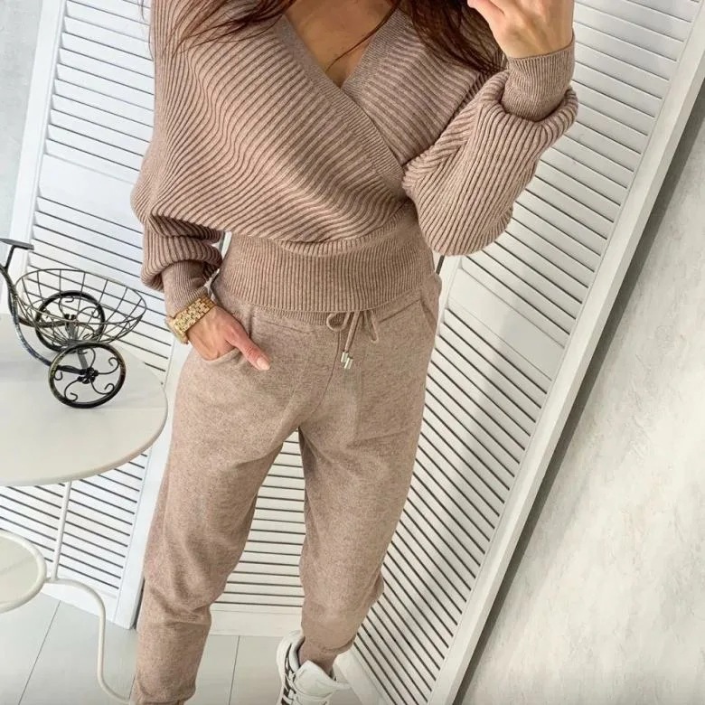 backless knitted V-neck top and trousers two-piece lounge set nihaostyles clothing wholesale NSJXW105077