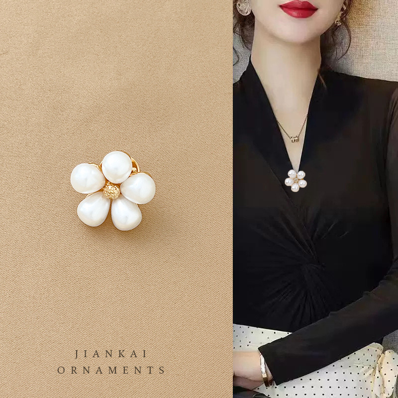 Arco de mariposa artefacto de alta gama sin costura broche pequeño temperamento femenino universal pin de ropa fija de traje collar