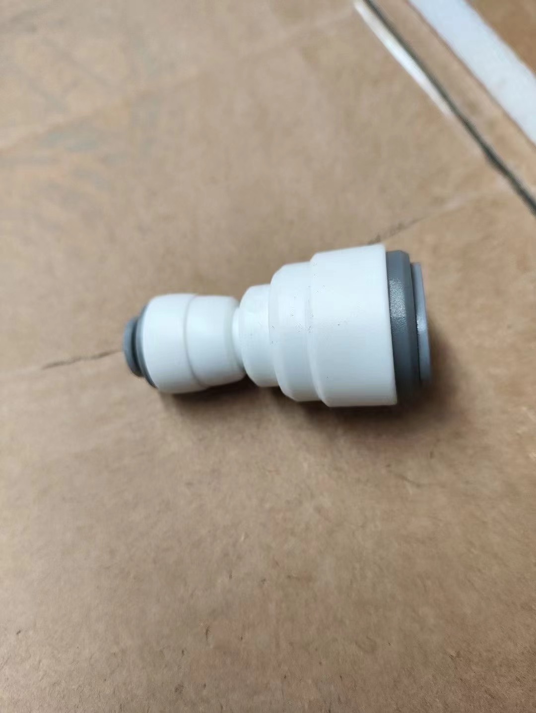 Conector purificador de agua 2 puntos 3 puntos codo recto tee válvula de bola conexión rápida sin tarjeta accesorios de tubería de PE ósmosis inversa Universal