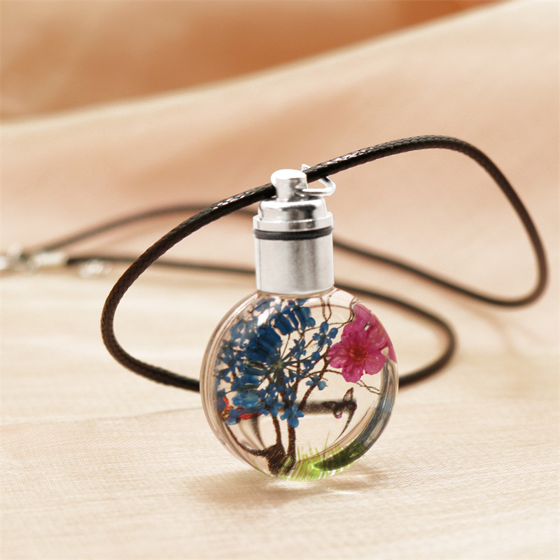 Fashion Flower Glass Women's Pendant Necklace display picture 5