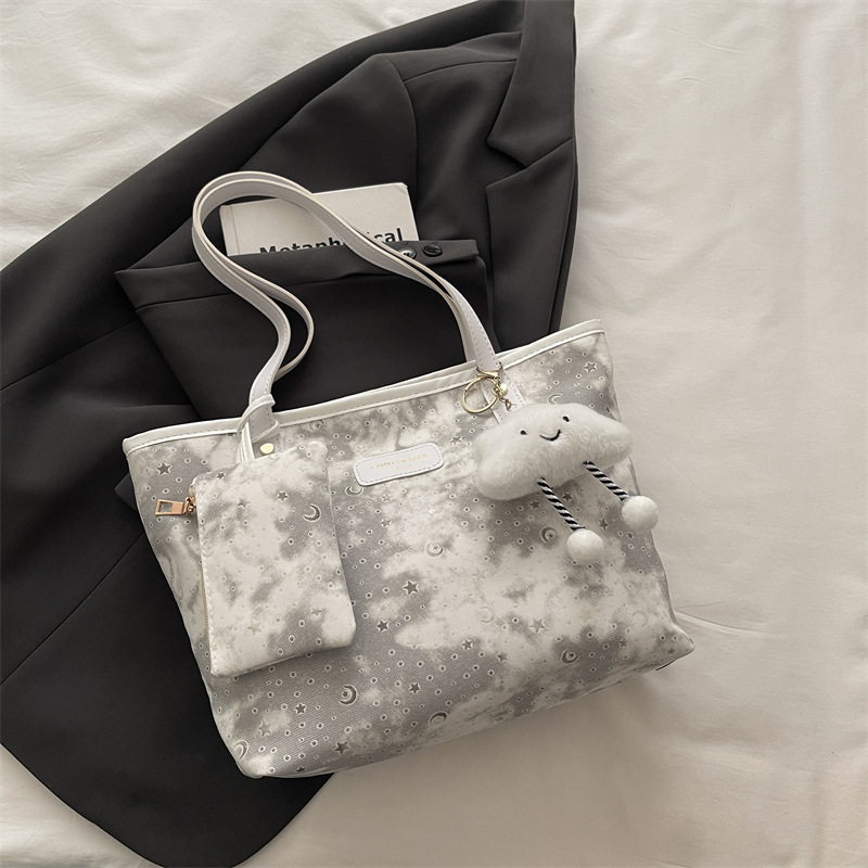 Bolso de moda de moda temperamento versátil bolso de hombro de gran capacidad 2026 nuevo bolso de brazo de viaje simple casual