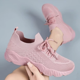 男式休闲单鞋;女式棉鞋;男式运动单鞋