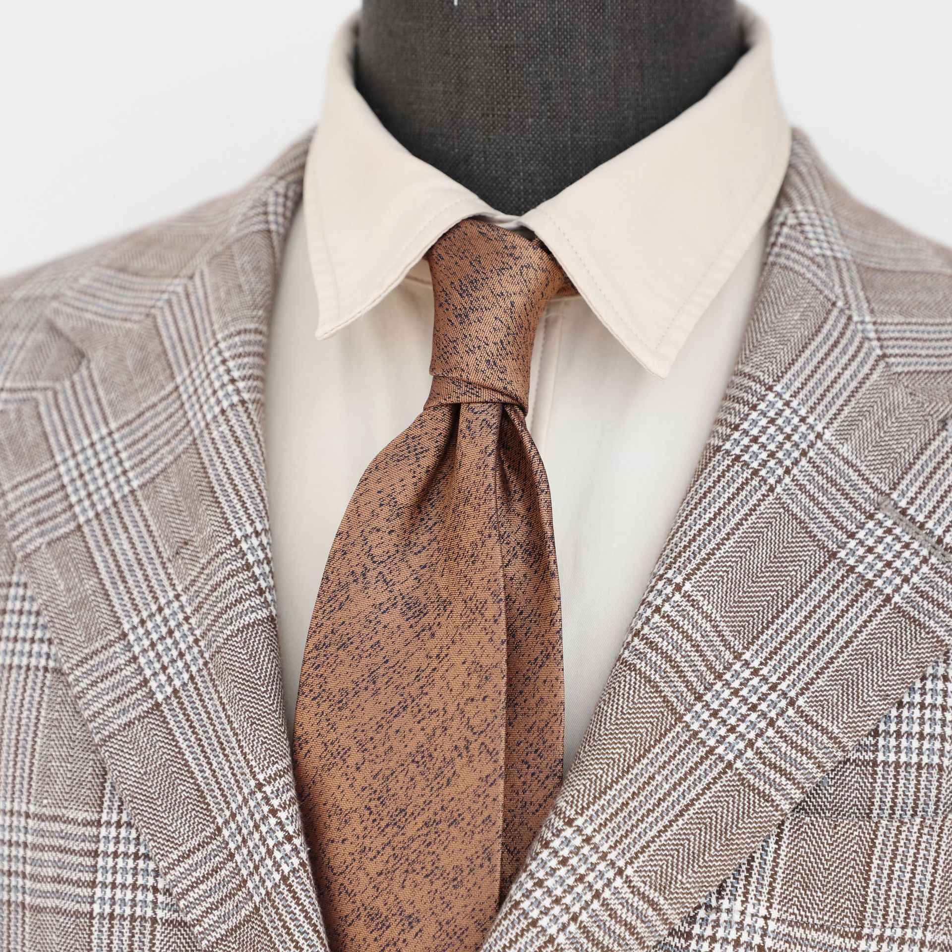 Cravatta formale da uomo, da lavoro, nera, con motivo marrone scuro, da 8 cm, tinta unita_voghion.com