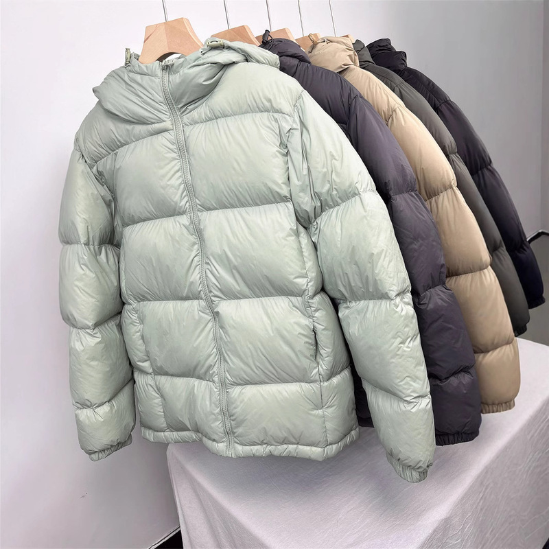 New 90% down Men's Thickened down Jacket Women's 2025 Winter New Hooded Short Puffer Jacket Couple Style Wholesale