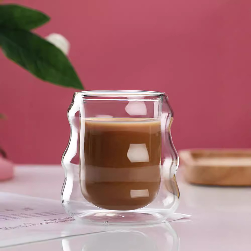 Taza de doble capa de vidrio resistente al calor y resistente al escaldado, taza de bebida fría de leche de café con aislamiento térmico, taza de vidrio doble de oruga doméstica creativa
