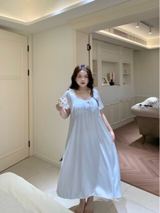 Plus Size 130kg Size Adjustable Nightgown with Chest Pads, Japanese Court-Style Lace Sweet Homewear