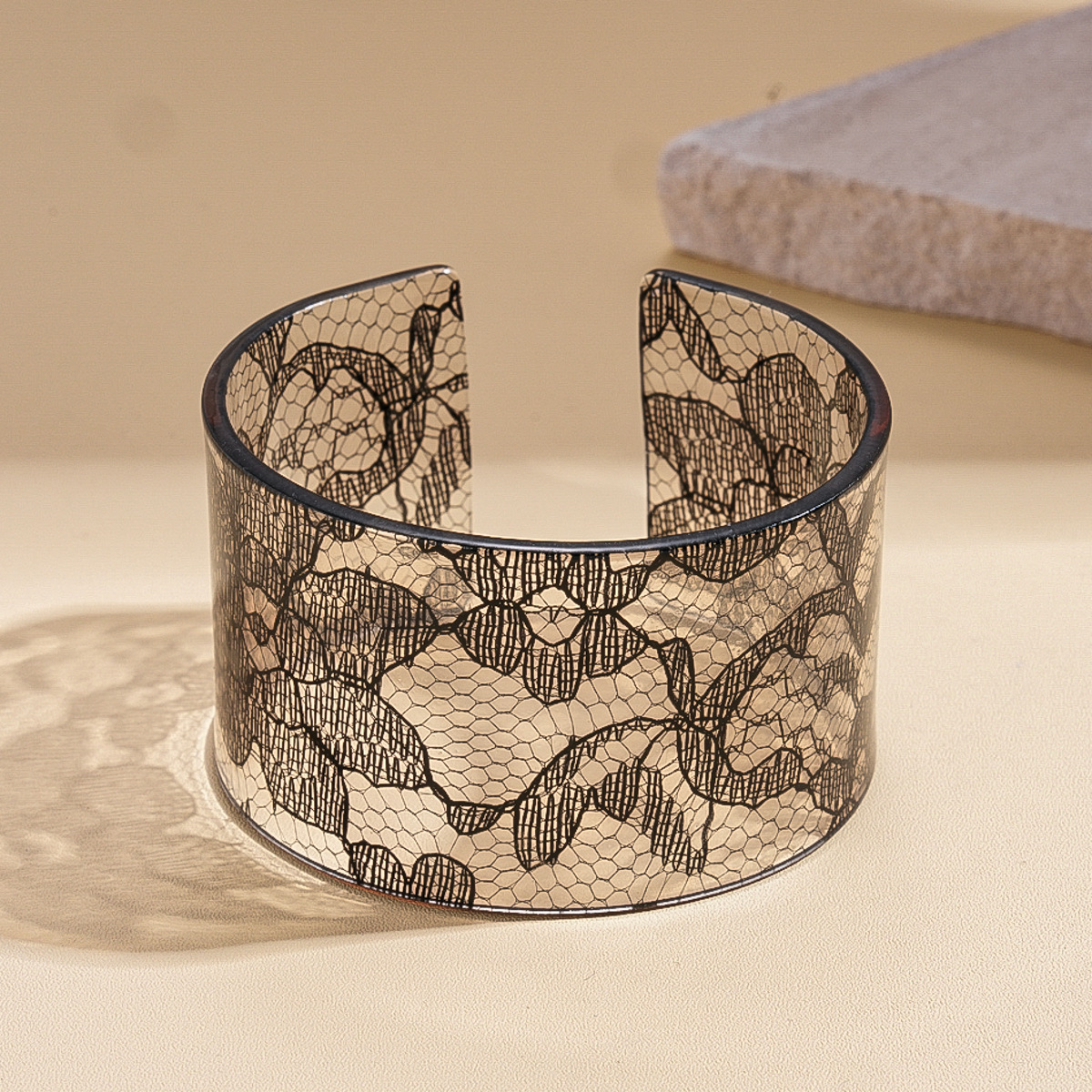 Europa y los Estados Unidos transfronterizos acrílico impresión de leopardo estampado geométrico brazalete de apertura retro nicho de alta calidad joyería