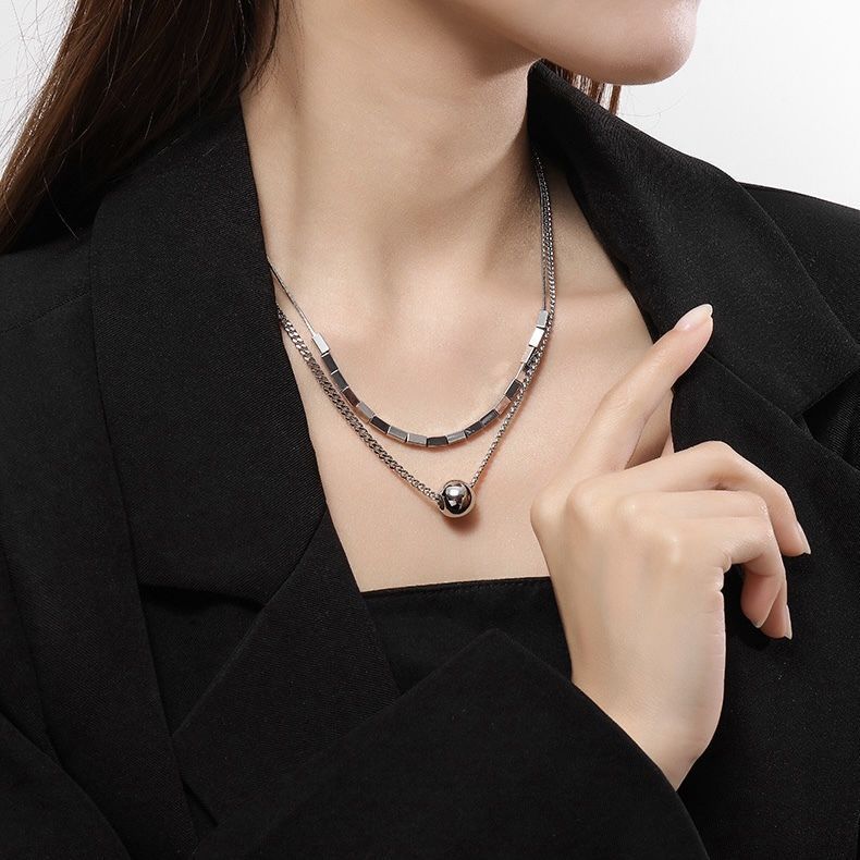 ファッション潮クール冷たい風二重積層装着幾何学ブロックボールペンダントネックレス女性ネット赤チタン鋼|undefined