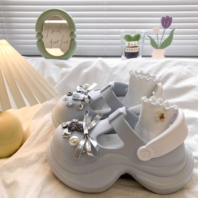 Explosions Super Soft Princess Wind Cave Shoes Retro Cyber Celebrant Go Out Rhinestone Bear Height Increase Cartoon Quick-Dry Office Shoes