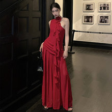 红色连衣裙女设计感小众垂坠感无袖高腰斜肩修身显瘦辣妹性感长裙