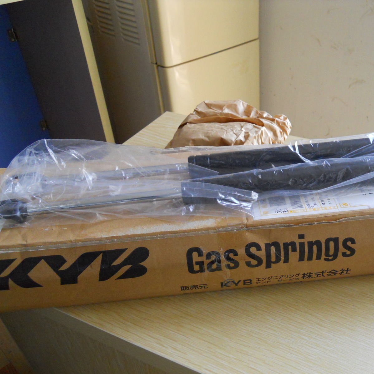 KHG120-30 日本KYB氮气弹簧/  气弹簧