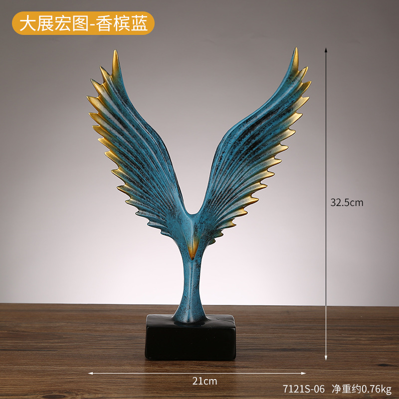 Modern light luxury Eagle decoration resin decoration home living room wine cabinet TV cabinet grand exhibition art decoration