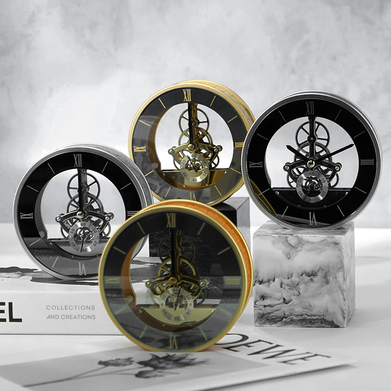 新款现代创意镂空时钟摆件艺术桌面金属外壳客厅卧室家居钟表装饰
