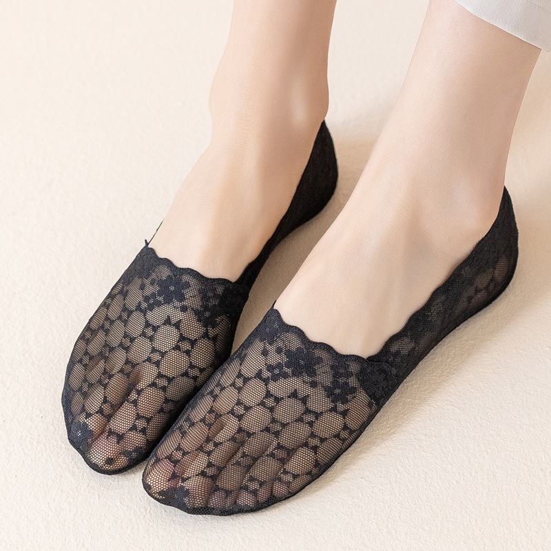 Lace Boat Socks Women's Summer Invisible Thin Non-falling Socks Silicone Non-slip Cotton Trendy Short Socks with High Heels Lace Boat Socks Women's Summer Invisible Thin Non-falling Socks Silicone Non-slip Cotton Trendy Short Socks with High Heels