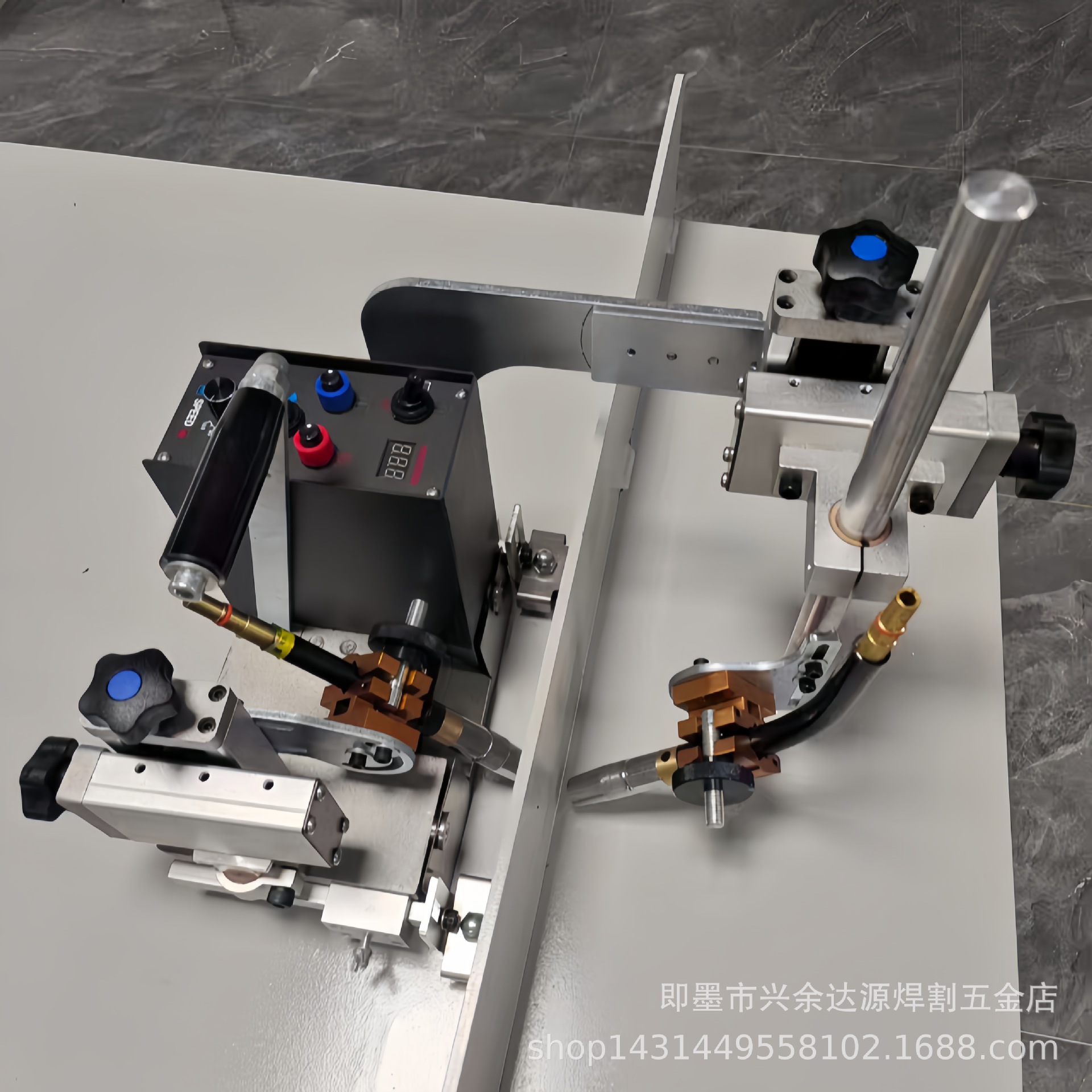 二保焊自动焊接小车小型便携式单枪双枪角焊小车直角缝焊自动小跑