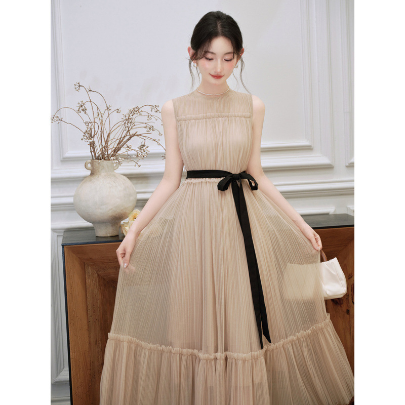 Real Shot of the French-Style Sheer Vacation Dress for Women, Summer Waist-Cinching Sleeveless Elegant Beach Long Dress