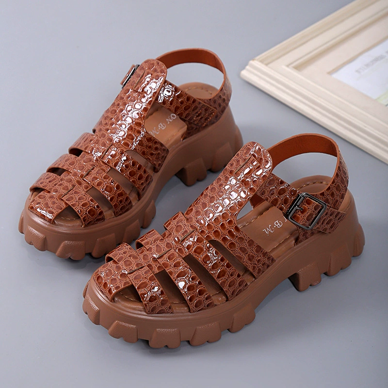 Summer sandals platform, footwear for leisure, plus size