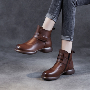 First layer cowhide soft bottom vintage Martin boots 2023 autumn and winter New Mom single boots Velcro mid-bottom heel ankle boots