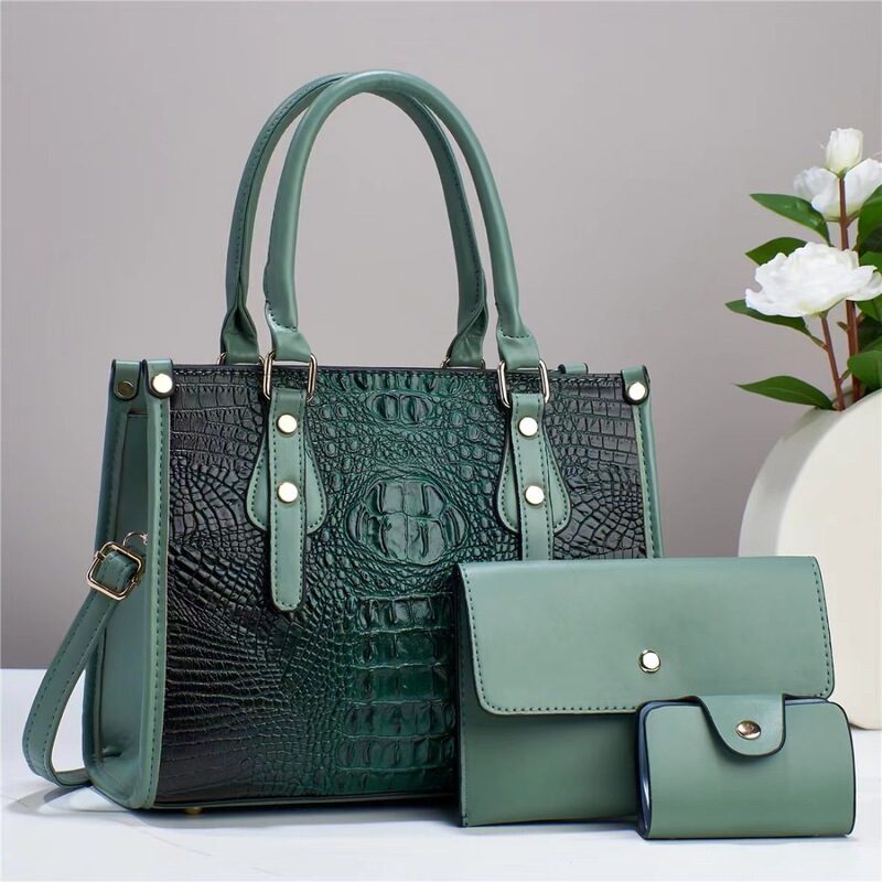 2024 New Trendy Crocodile Pattern Handbag High-grade Shoulder Crossbody Bag Three-piece Texture Foreign Trade Bag