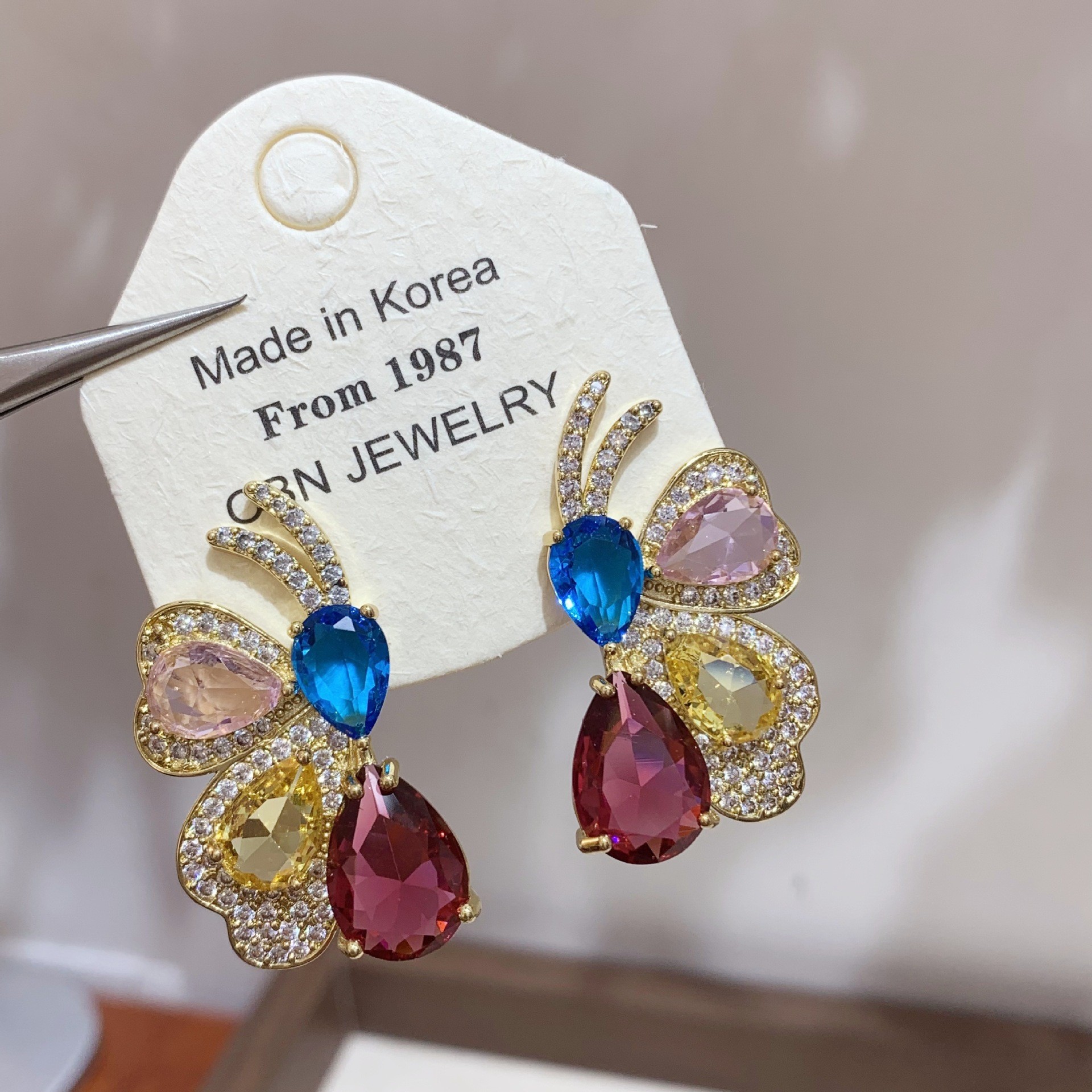 H0630 골드 나비 지르콘 귀걸이