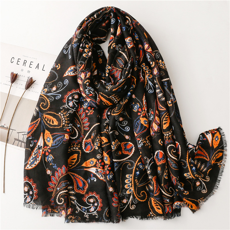 Women's Vintage Style Leaf Polyester Silk Scarves display picture 1