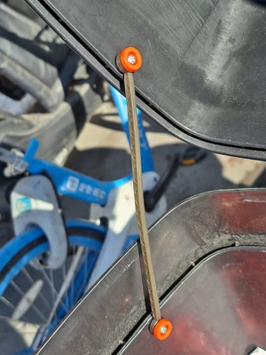 Box Cover Connecting Wire Screws, Electric car tail box