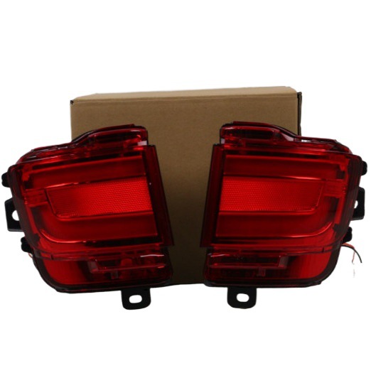 Aplicable a 16 landkuroze parachoques trasero luz LC200 patrulla LED modificado luz antiniebla trasera luz de freno