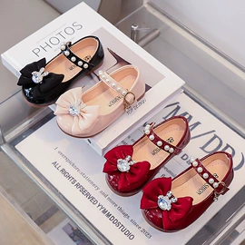 童皮鞋;水晶/水钻鞋;童凉鞋