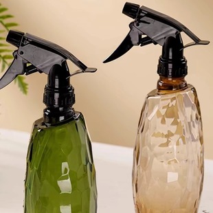 Factory supply 500 ml watering can watering spray bottle household hand pressure spray bottle watering bottle