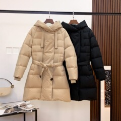 2025冬季新款max家连帽系带羽绒服女中长款时尚保暖外套气质通勤