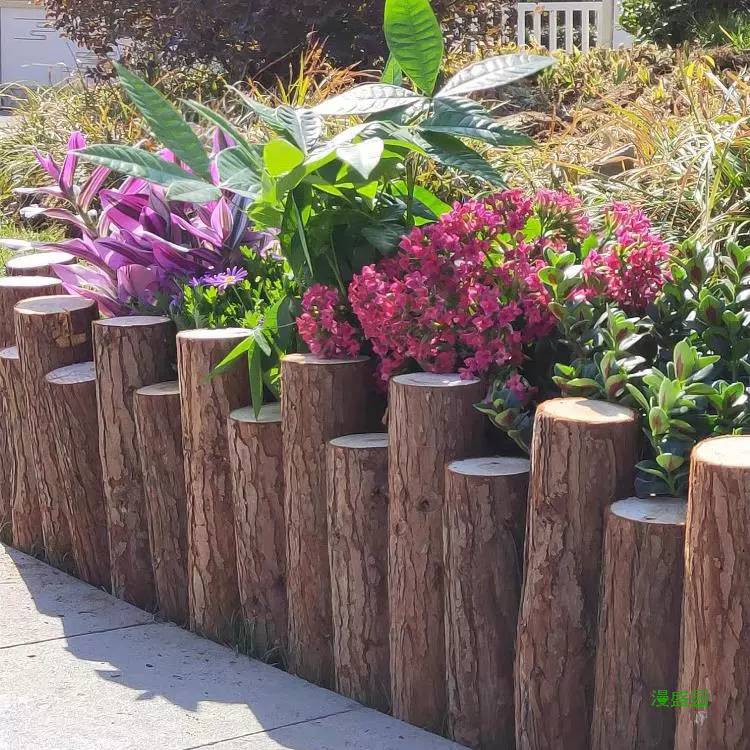 Деревянный забор с кожаной забором твердый антикоррозийный деревянный забор украшения еловый парк секция деревьев пень двор сад на открытом воздухе