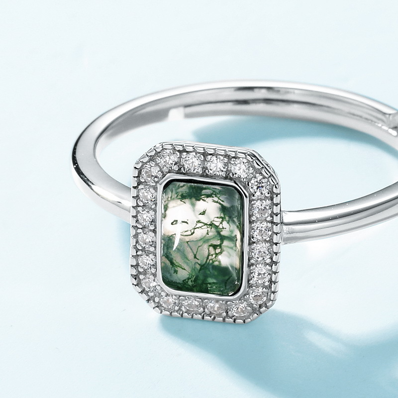 Anillo de ágata de hierba de agua natural cuadrada de nuevo estilo transfronterizo S925 anillo de apertura de piedra de musgo verde con incrustaciones de plata Personalización de moda