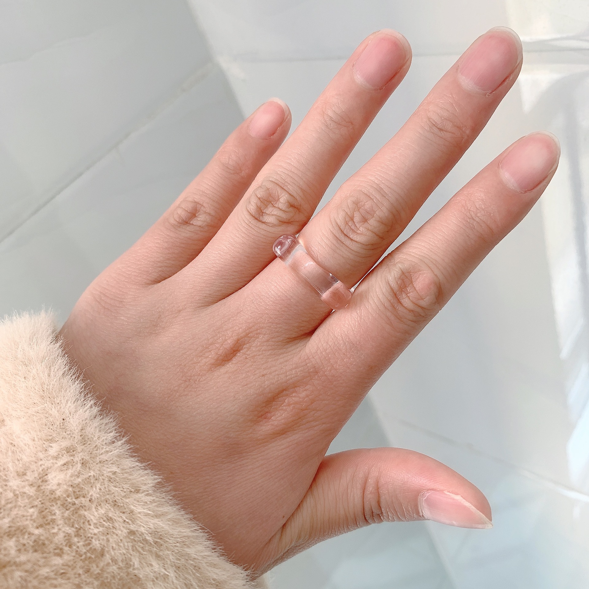 Hip-hop Color Diamond-shaped Resin Ring display picture 1