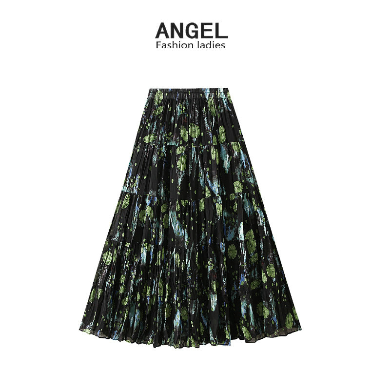 Fitted long retro green long skirt