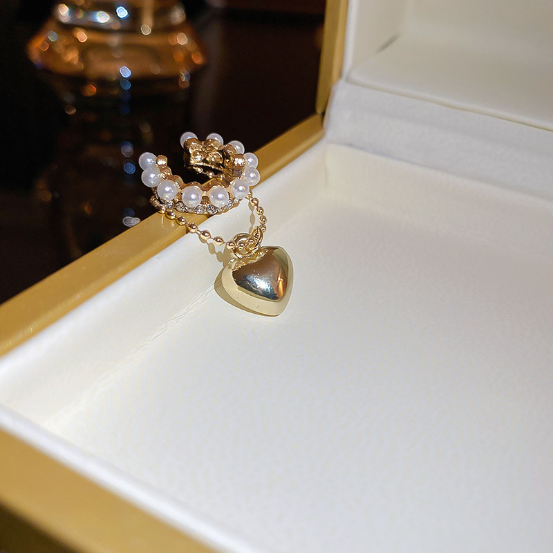 Nausznica z perłą i chwostem w kształcie serca dla kobiet_voghion.com