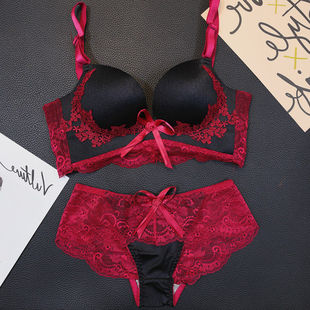 ĺɫ��ʹ����С�ؾ۔n�̽��m͢�o�Ȧ�Ը��{�������к���Ů����