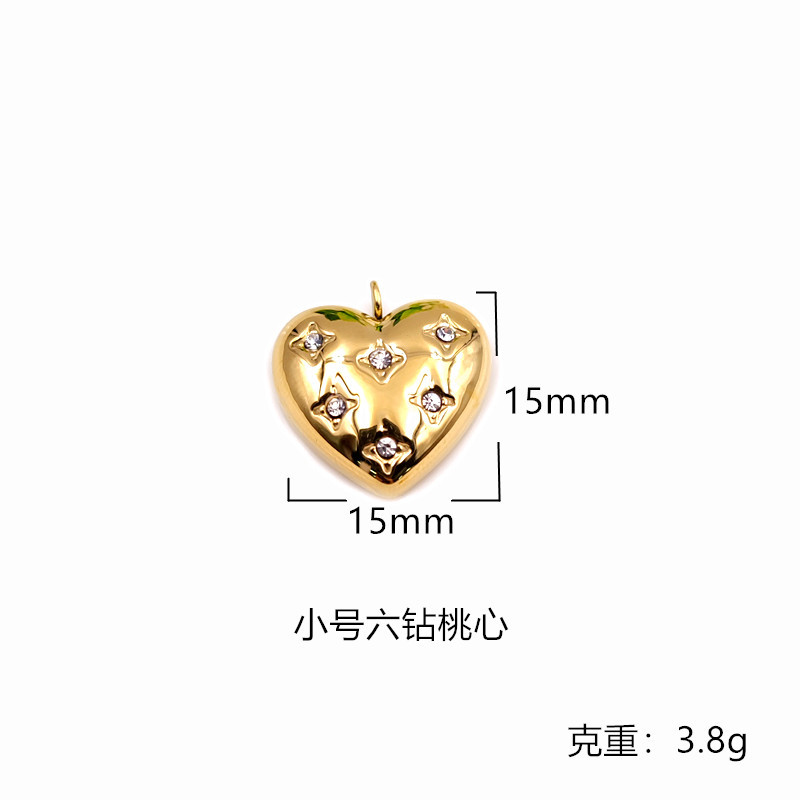 122# small six diamond heart 15mm