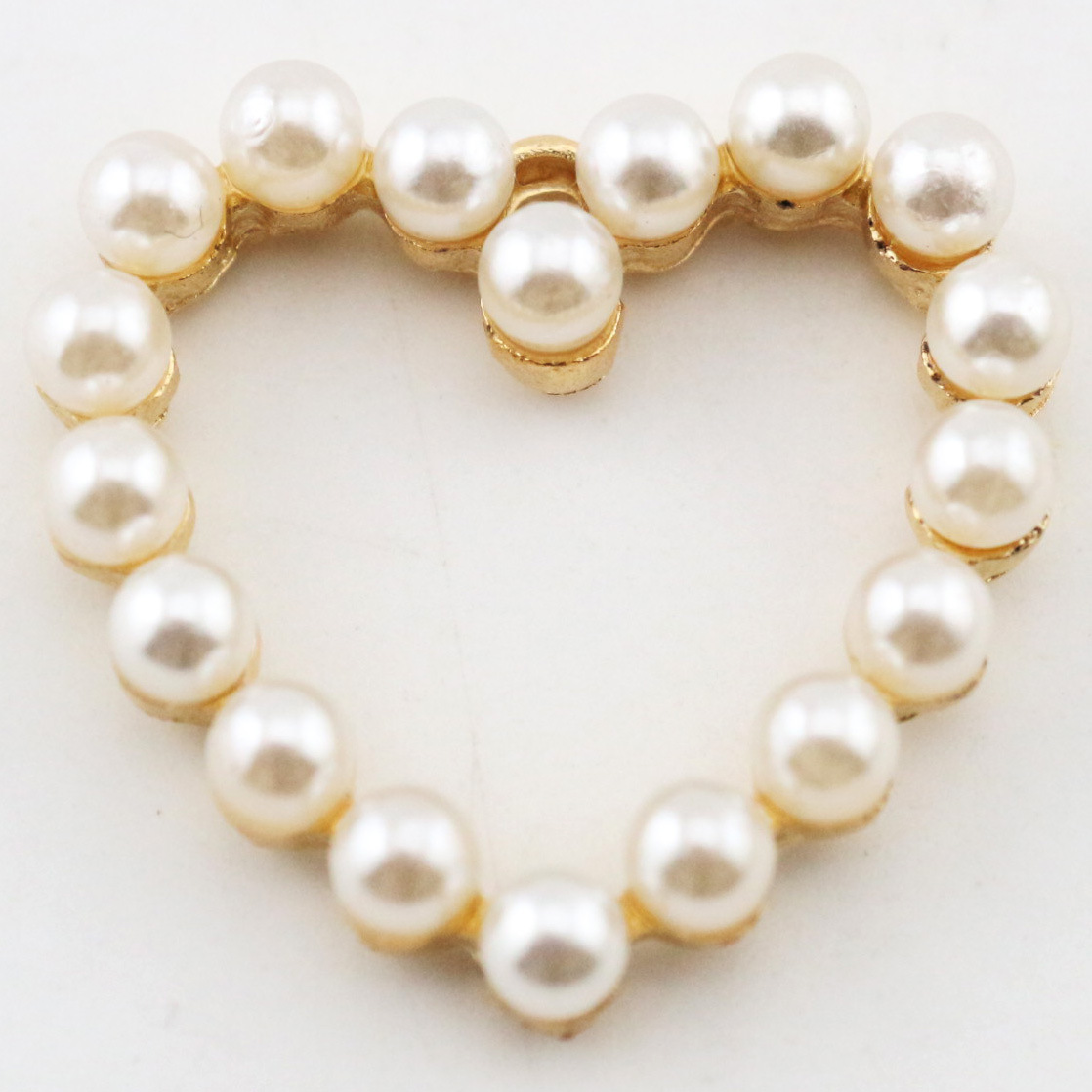 人気の美しい合金桃心真珠ペンダント装飾愛の花盤携帯電話チェーンdiy装飾部品