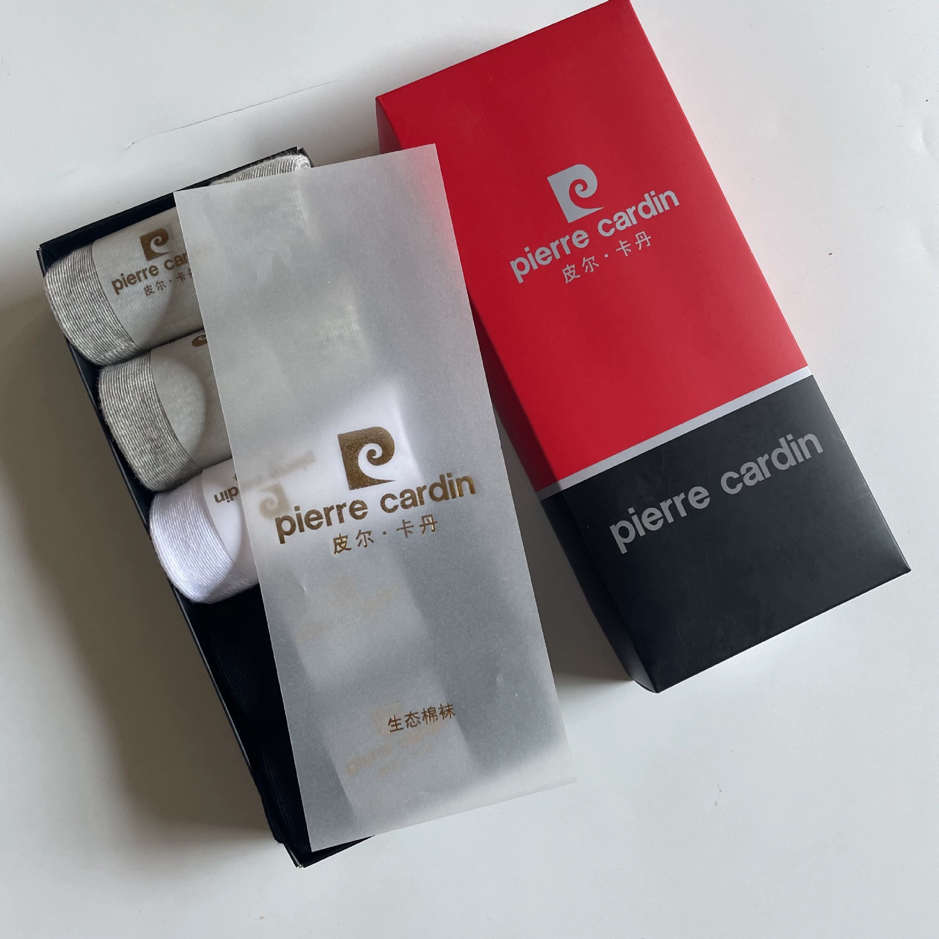 Pierre Cardin, коробка, классические демисезонные носки до колена, средней длины