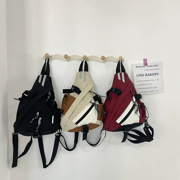 Children's Bag 2025 New Korean Style Color-Blocking Casual Large-Capacity Chest Bag for Boys, Stylish Lightweight Backpack for Outings, Export